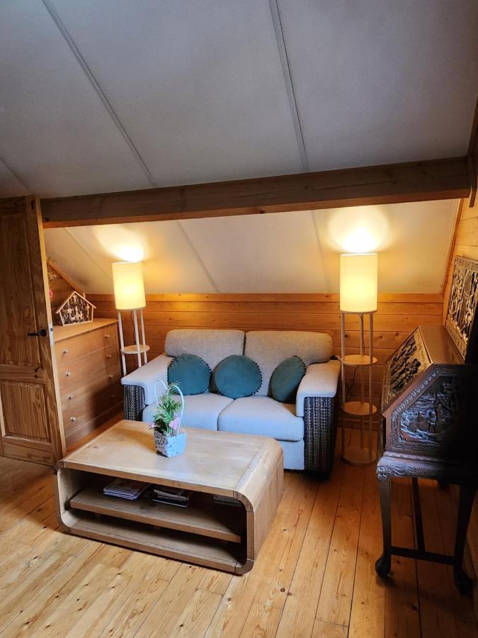 Le Chalet Du Cerf - Chambre D'Hote Somme-Leuze Εξωτερικό φωτογραφία