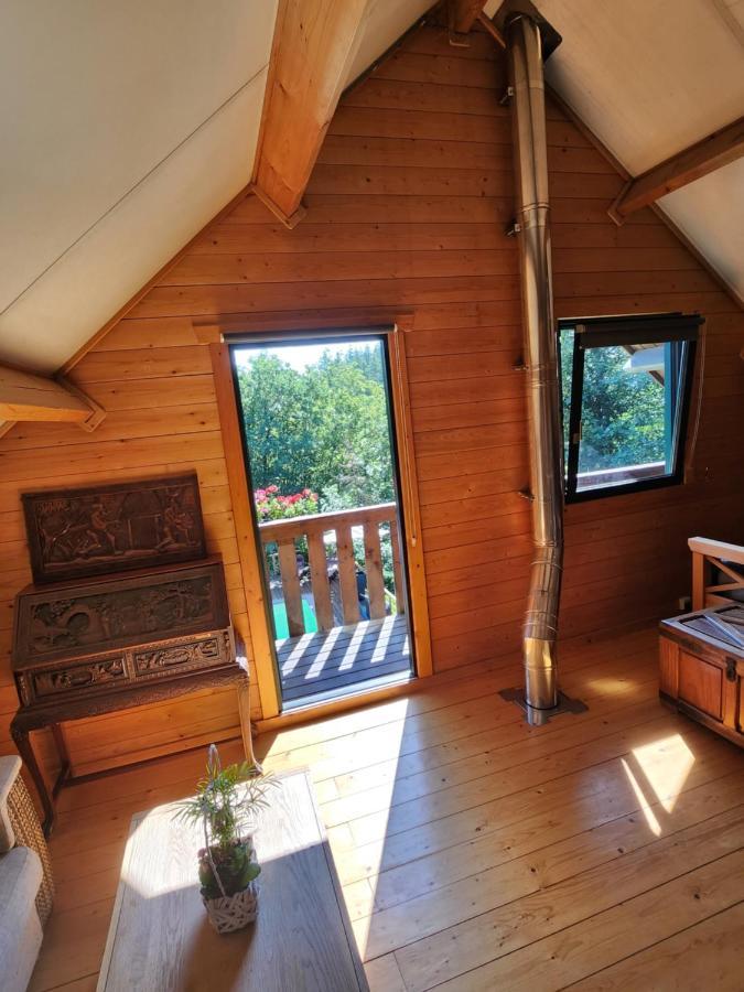 Le Chalet Du Cerf - Chambre D'Hote Somme-Leuze Εξωτερικό φωτογραφία